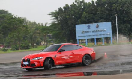 BMW Indonesia Safety Driving Masterclass Edukasi Berkendara