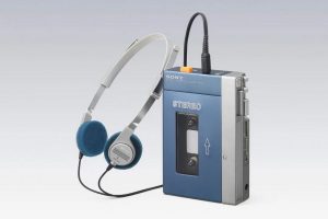 Penjualan Kaset Pita Dan Pemutar Walkman Kembali Melonjak