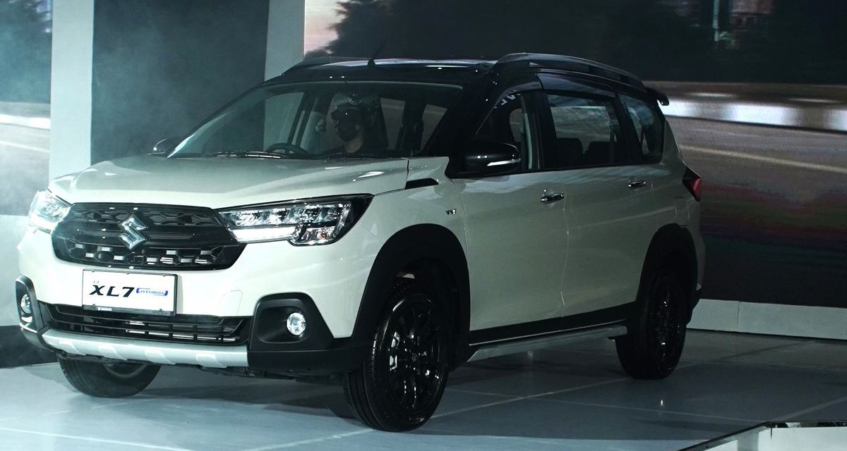 Suzuki XL7 Hybrid: Update Software Gratis Di Bengkel Resmi
