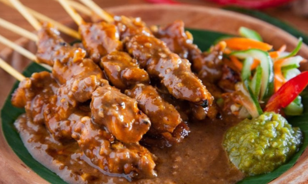 Sate Kere Solo, Kuliner Legendaris Berbahan Tempe Gambus
