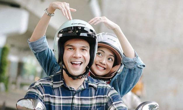 Jonathan Frizzy Buka Suara Soal Rumor Pernikahan Dengan Ririn