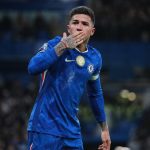 Chelsea Beri Tenggat Waktu Man City Tebus Enzo Fernandez