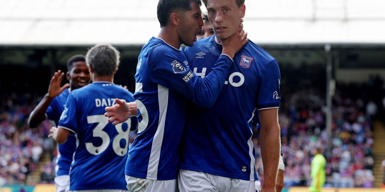 Ipswich Tumbangkan Crystal Palace 3-2 Lewat Gol Menit Akhir
