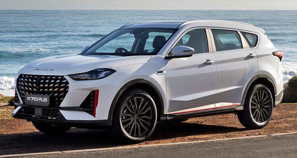 Jetour X70 Plus Luxury Hadirkan Garansi Mesin 10 Tahun