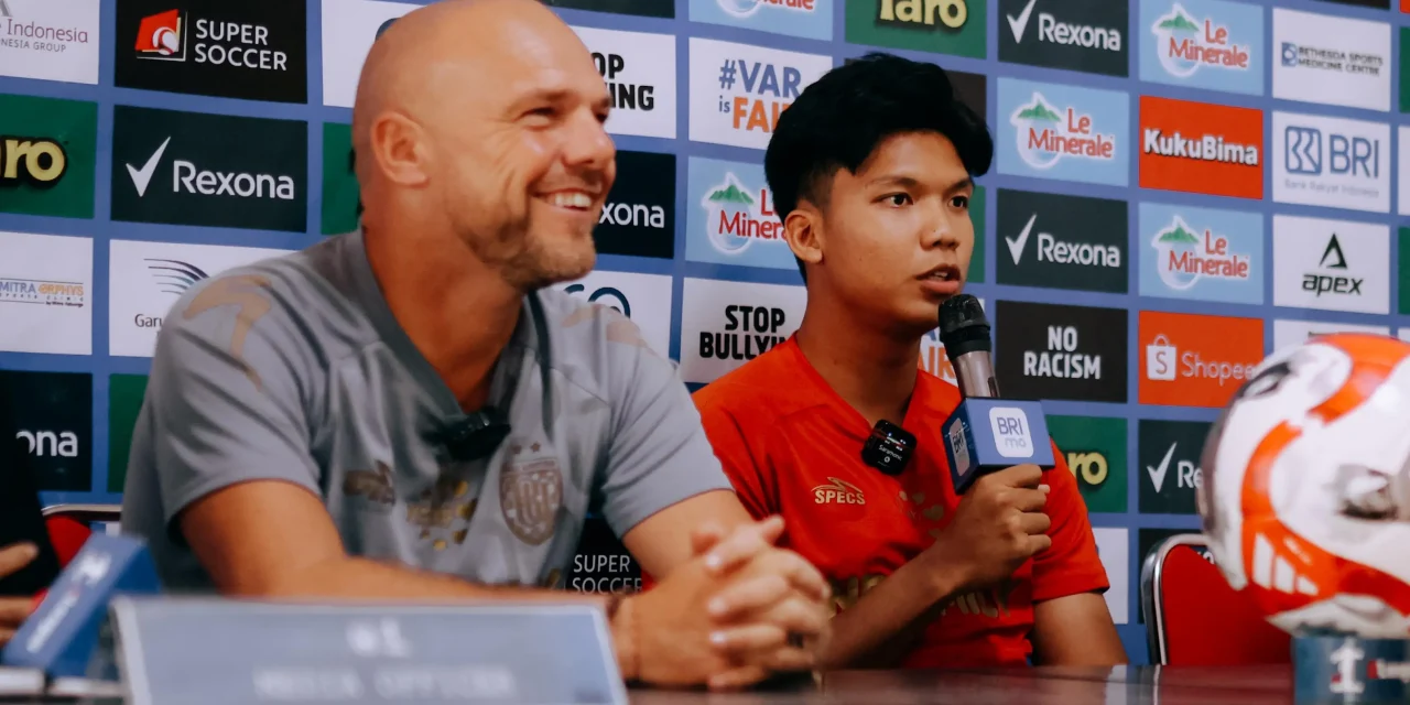 Kadek Arel Tampil Disiplin Kawal Lini Belakang Bali United