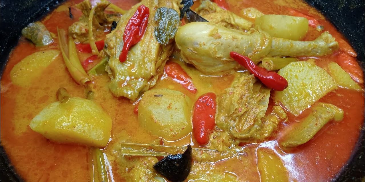 Gulai Ayam Kampung Mukomuko: Paduan Cabai Dan Asam Kandis